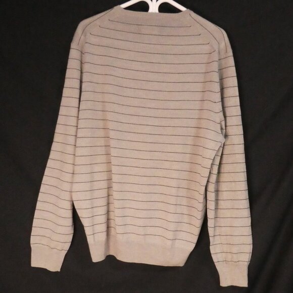 CLUB MONACO | XL - extra large | Striped Italian Merino V-Neck Sweater - Picture 2 of 14